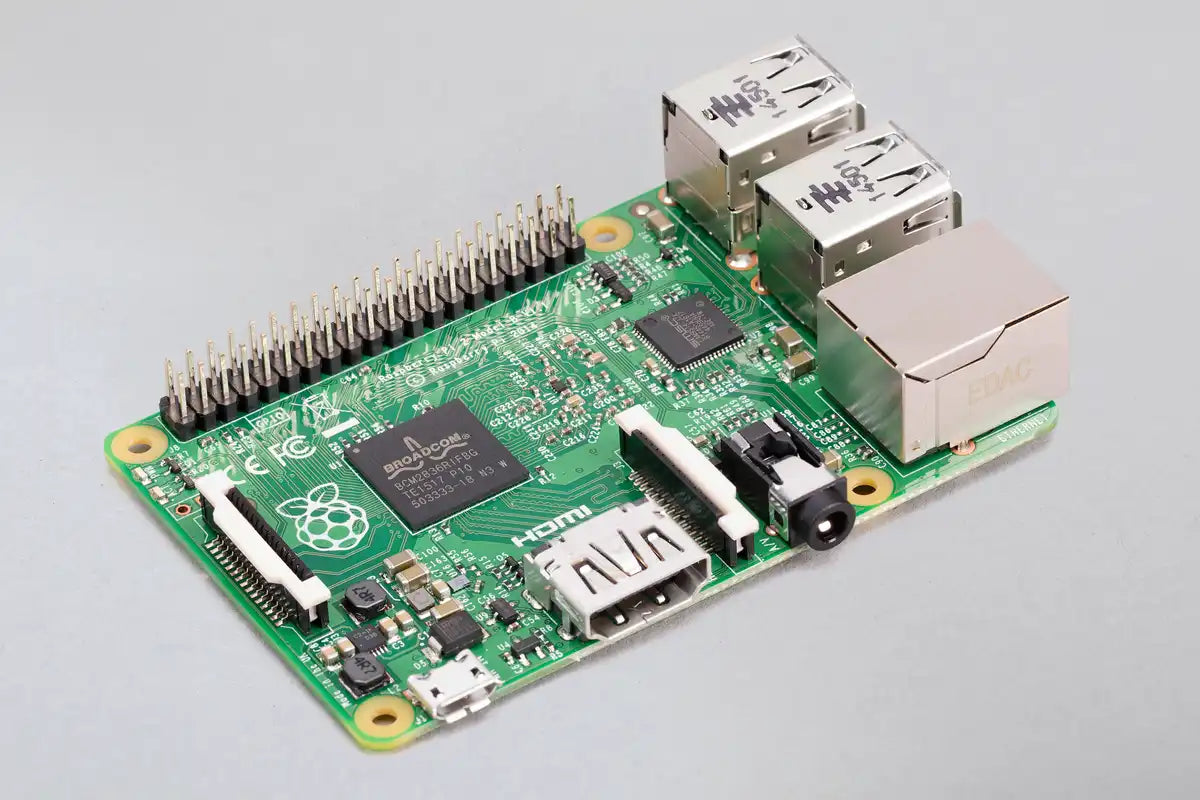 Raspberry Pi 2 Model B Raspberry Pi 2 Model B